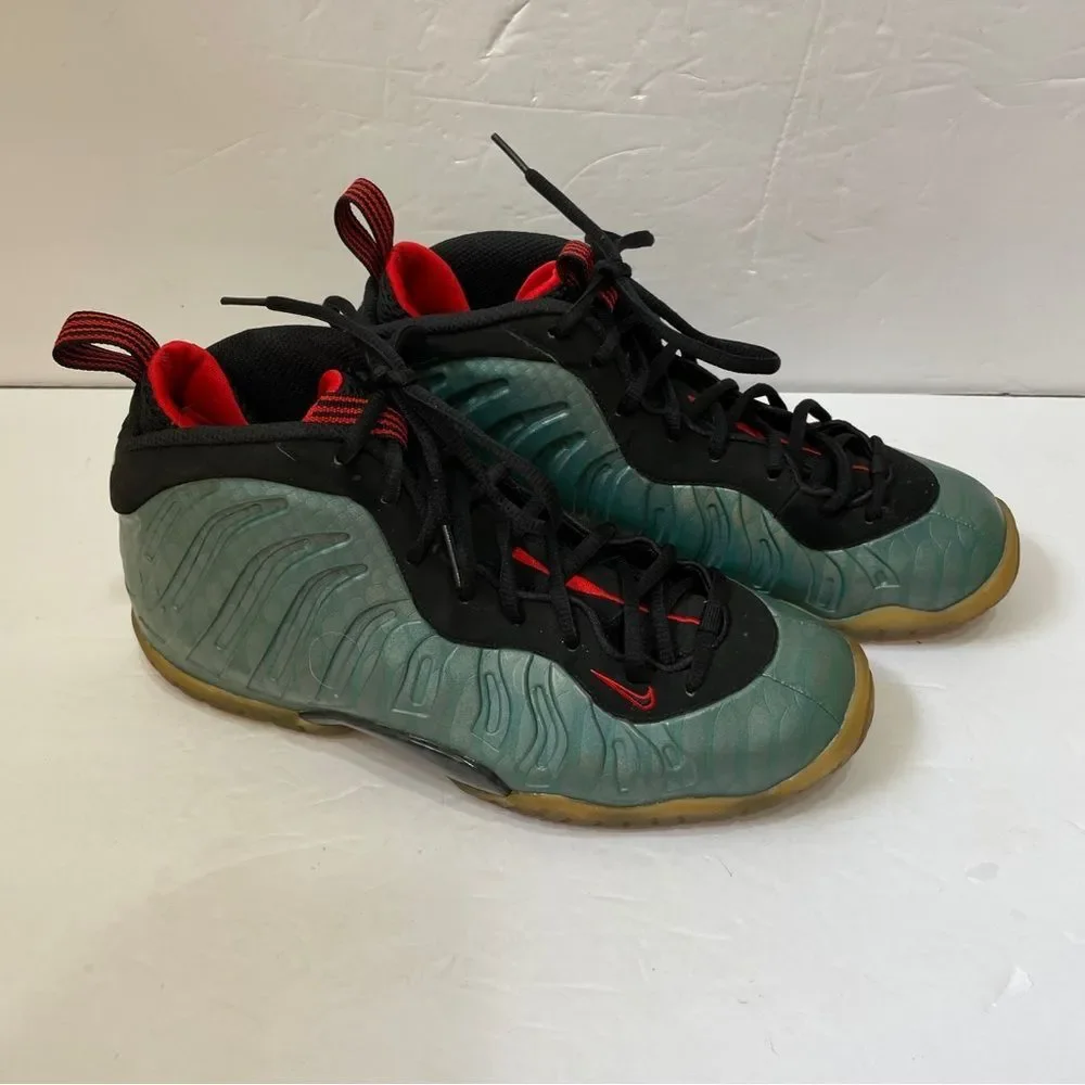 EXCELLENT CONDITION NIKE AIR‎ GONE FISHIN’ FOAMPOSITE SNEAKERS